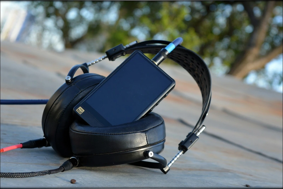 Audeze LCD-MX4 - Precisely Amazing! Audeze LCD-MX4 - Precisely Amazing!