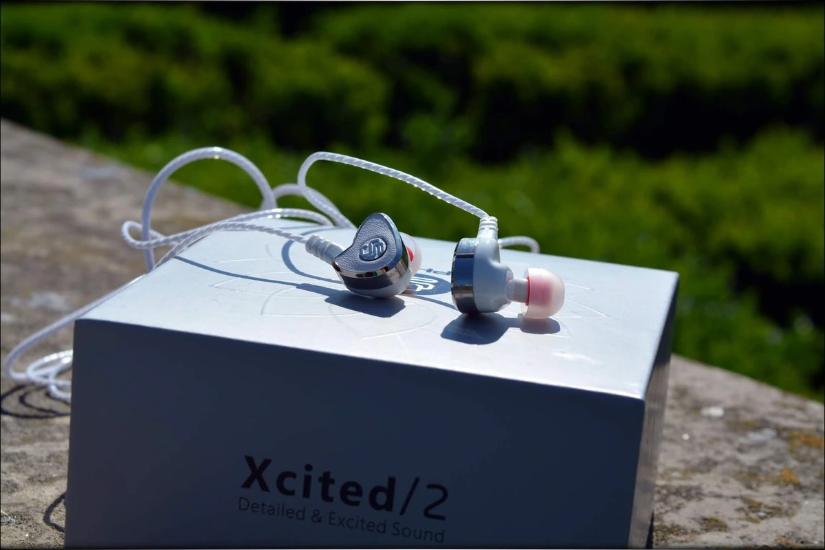 Intrigued by Energy - Simphonio Xcited2 IEMs Review