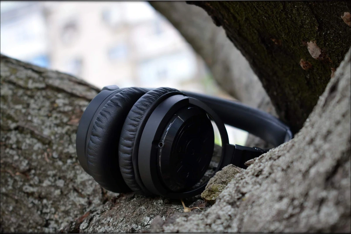 SoundMagic P22BT - Small, Quick, Deep SoundMagic P22BT - Small, Quick, Deep