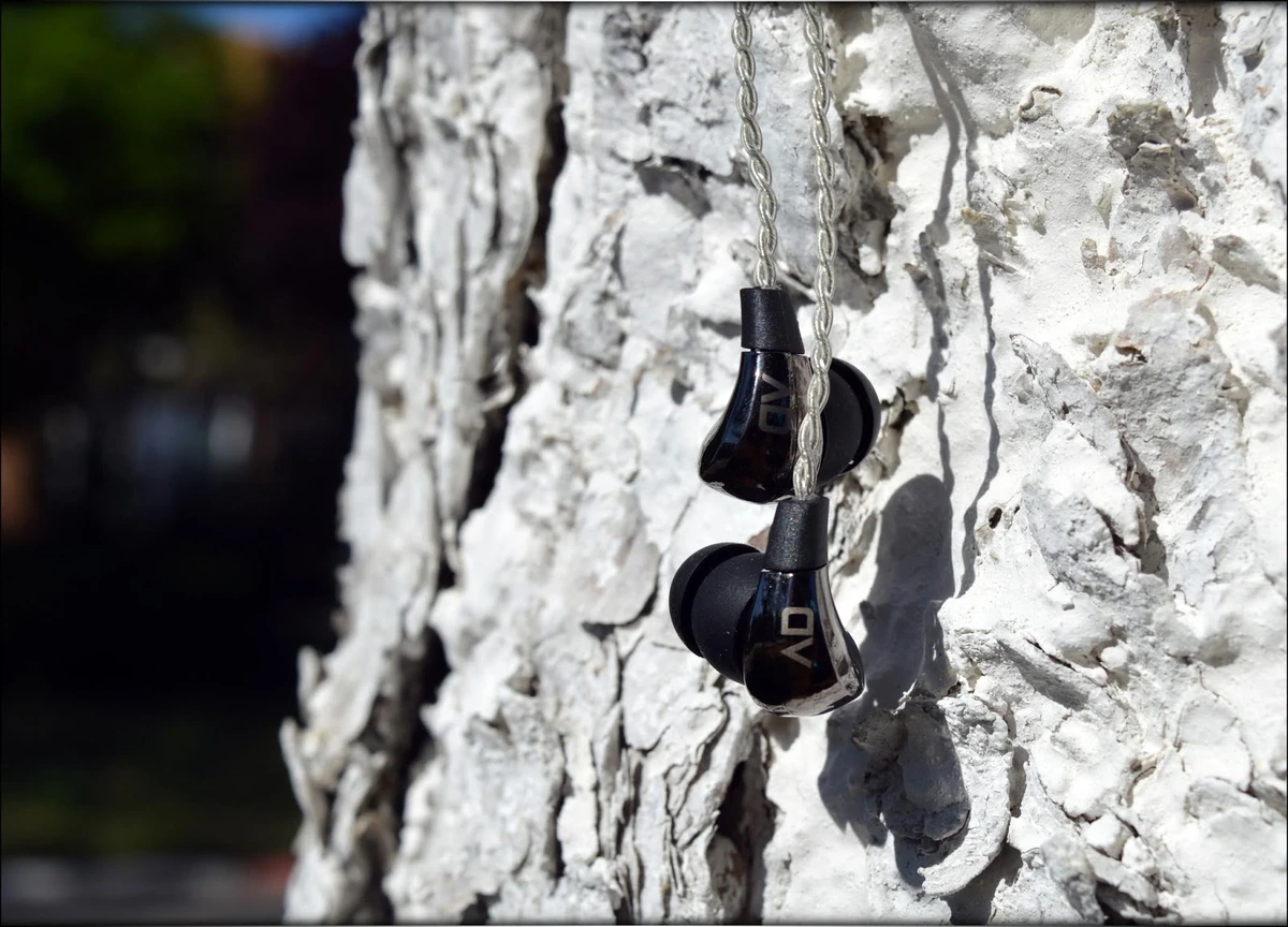 Alpha & Delta D3 IEMs Review 