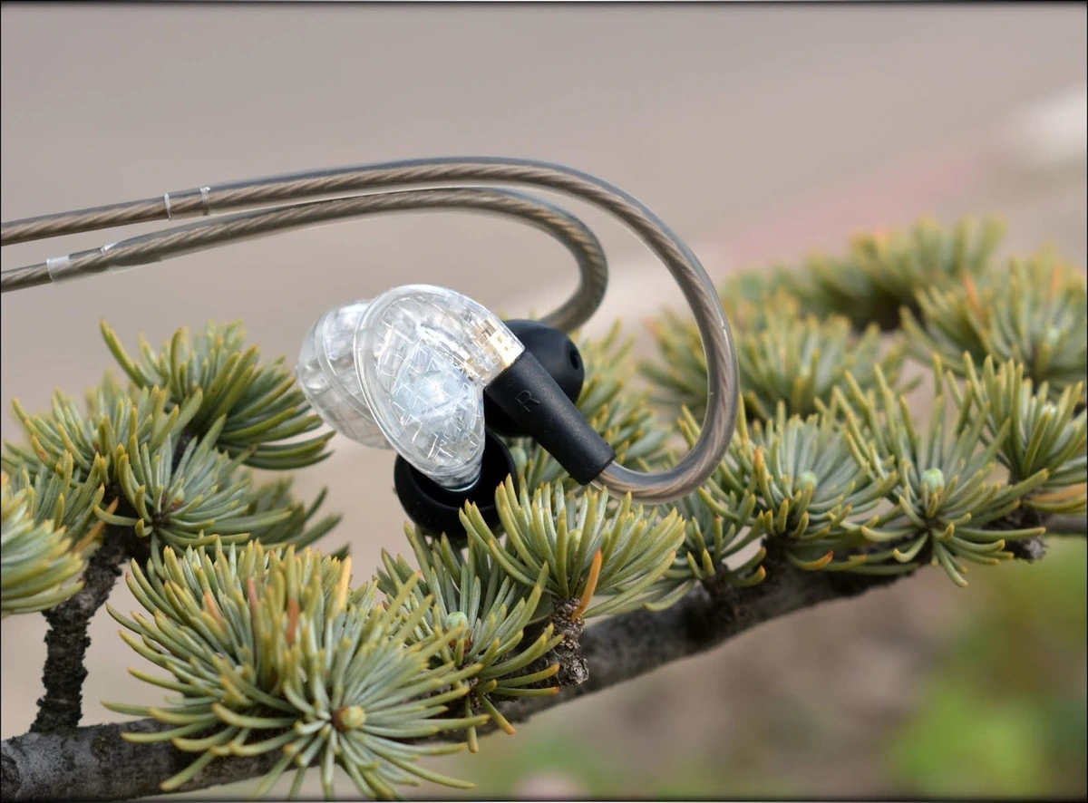 Advanced Model 3 Bluetooth IEMs Review - Audiophile-Heaven