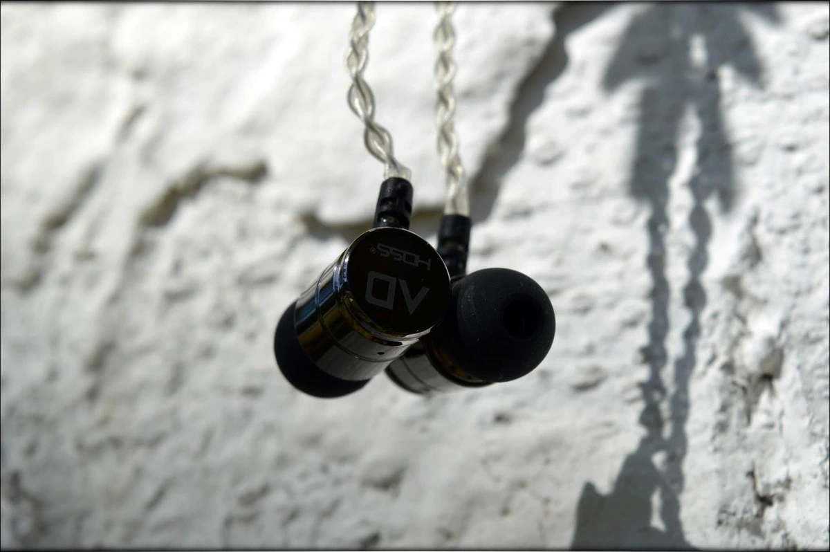 Alpha & Delta D3 IEMs Review - Audiophile-Heaven