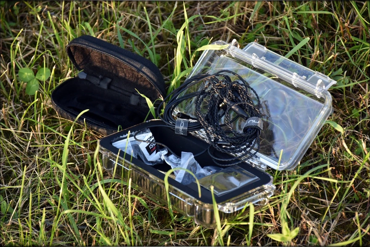 NuForce Dynamic BE2 and HEM8 IEMs Review Photo NuForce Dynamic BE2 and HEM8 IEMs Review Photo