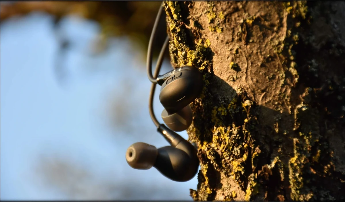 NuForce Dynamic BE2 and HEM8 IEMs Review Photo NuForce Dynamic BE2 and HEM8 IEMs Review Photo