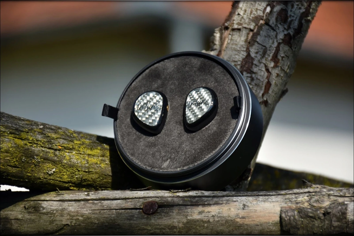 iBasso IT-04 IT04 IEMs In-Ear Monitors Review iBasso IT-04 IT04 IEMs In-Ear Monitors Review