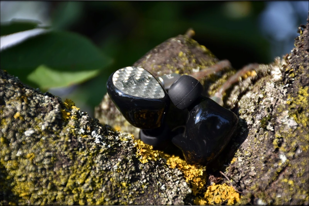 iBasso IT-04 IT04 IEMs In-Ear Monitors Review 