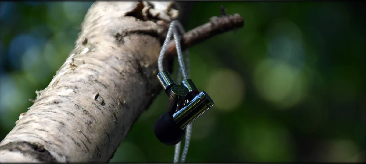 Final Audio E5000 IEMs In-Ear Monitors Earphones Review