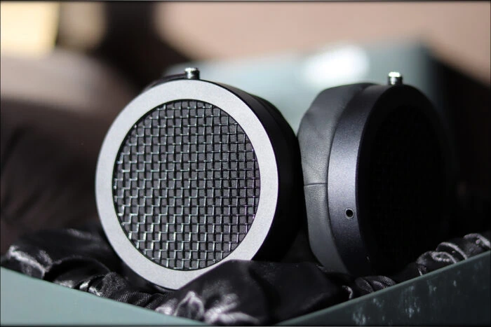 HIFIMAN Sundara, RE2000 RE800 Silver Unboxing Review HIFIMAN Sundara, RE2000 RE800 Silver Unboxing Review