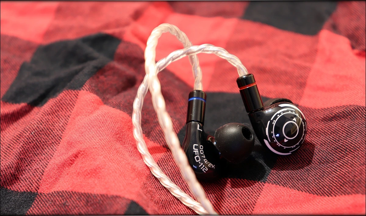 UFO-EAR-112-IEMs-Review-Photo-Audiophile-Heaven