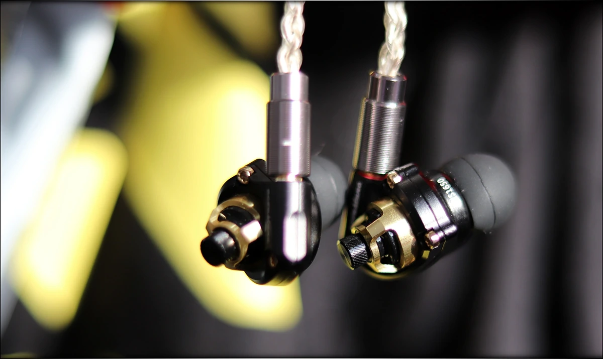 Acoustune HS1650CU Dynamic Driver IEMs Review Audiophile-Heaven