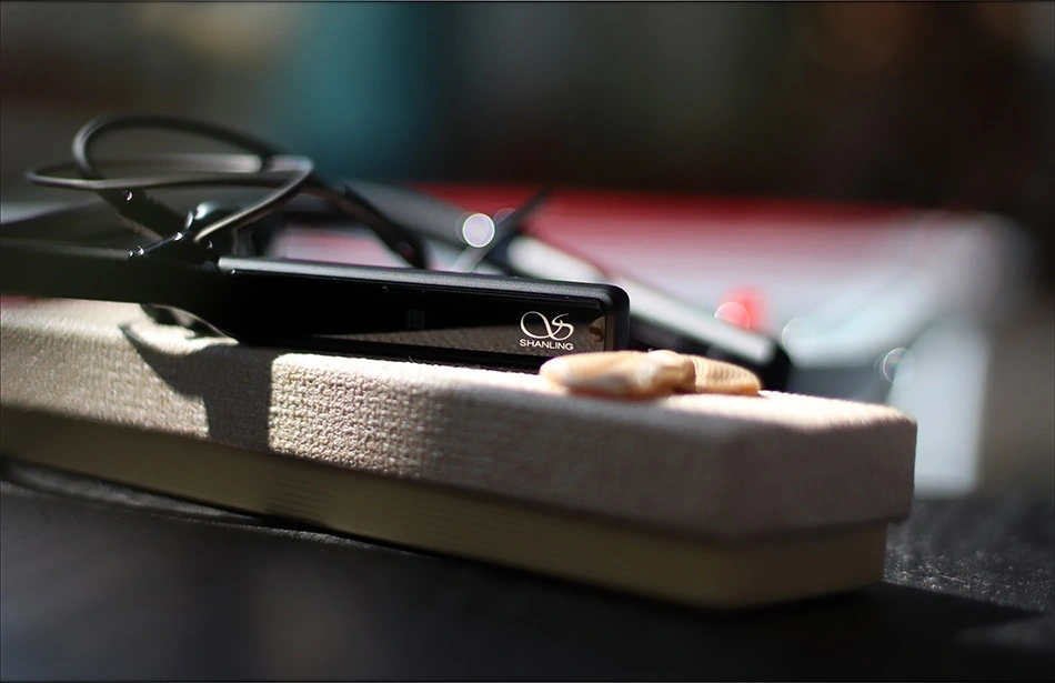 Shanling MW200 Bluetooth Neckband - Adapted For Music — Audiophile