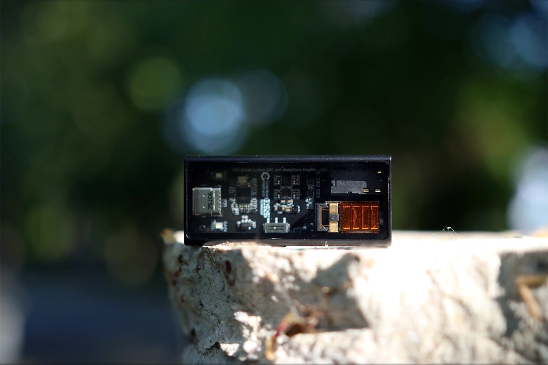 Questyle M15 Dongle DAC / AMP - Window To Music — Audiophile Heaven