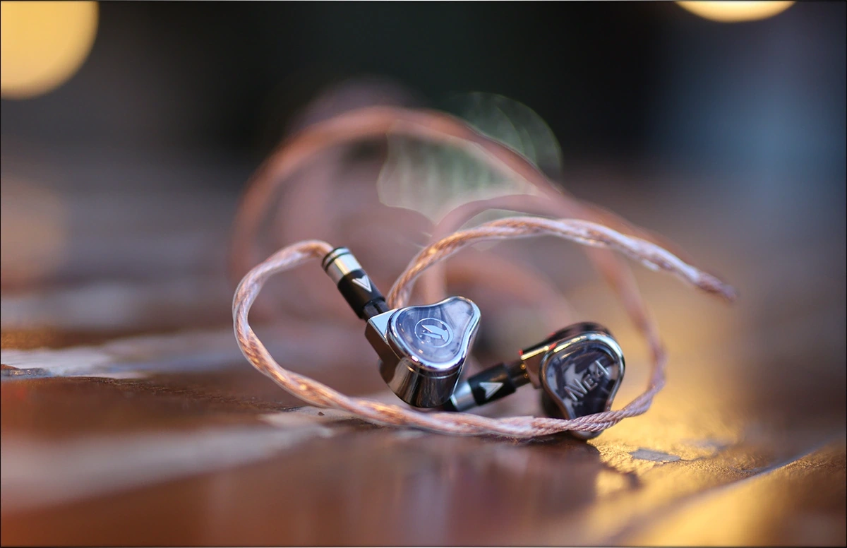 FiR Audio Frontier Series NE4 - NEON 4 IEMs - Exceeding All FiR Audio Frontier Series NE4 - NEON 4 IEMs - Exceeding All
