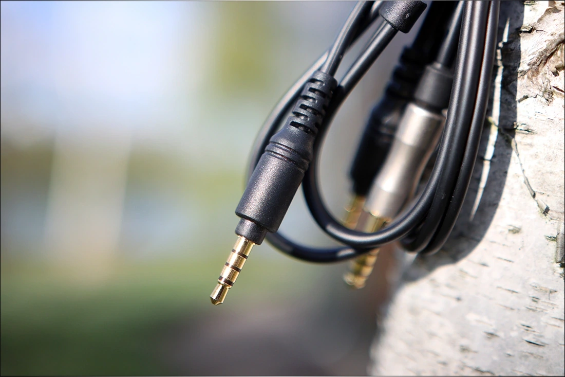 Crosszone CZ-BC15Penta4.4 Balanced Cable For CZ-8A - More Power Crosszone CZ-BC15Penta4.4 Balanced Cable For CZ-8A - More Power