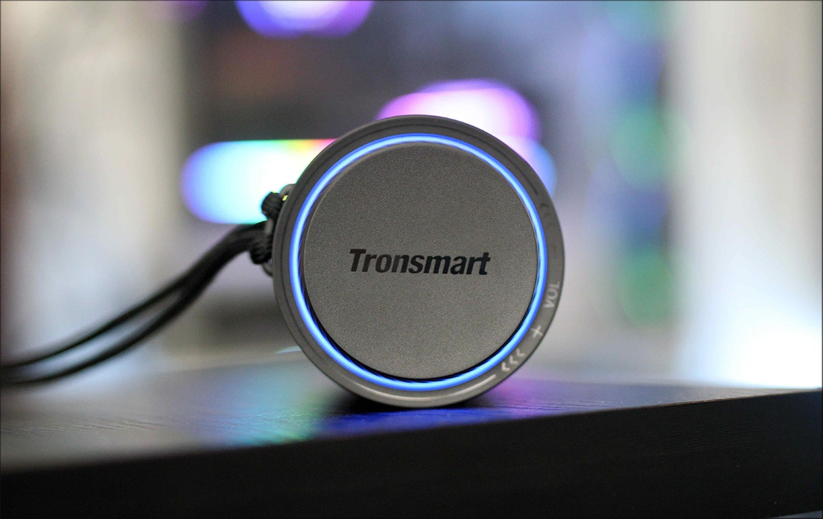 Tronsmart T7 Party Omnidirectional Outdoors Speaker - Bottled Music —  Audiophile Heaven