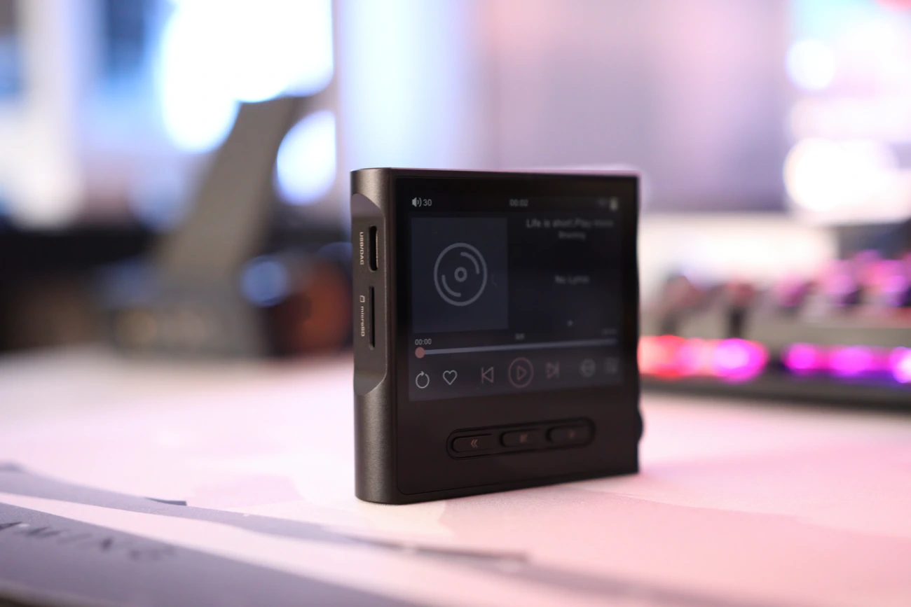 Shanling M1s DAP Music Player - The Upside Down Song — Audiophile