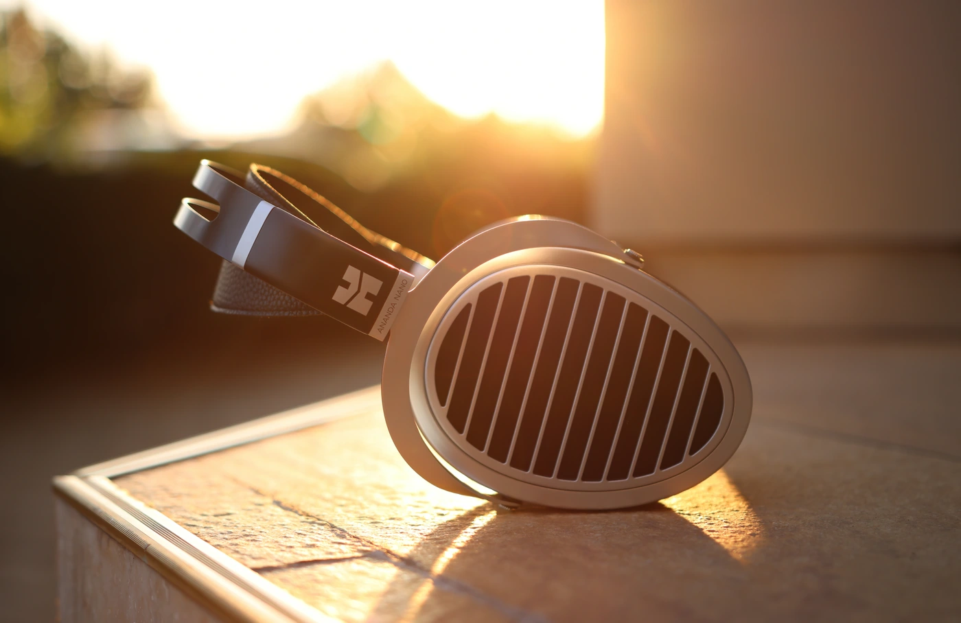 HiFiMAN Ananda Review - Planar Headphones Refined –