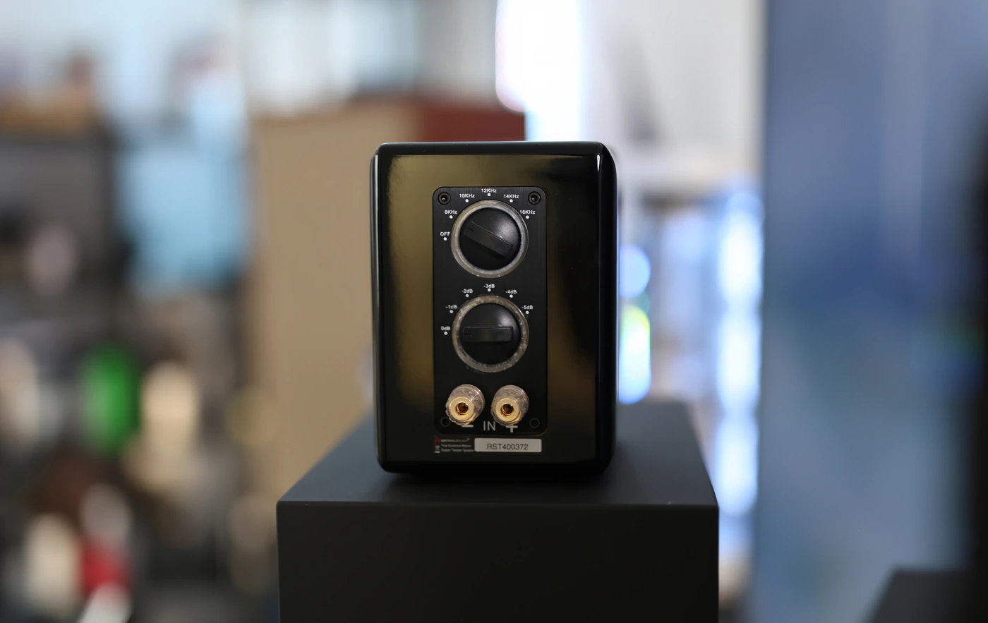thumbnail image 2 of Aperon Audo MK Planar-Magnetc Flat Rbbon Super Tweeter Speaker 2 of 12