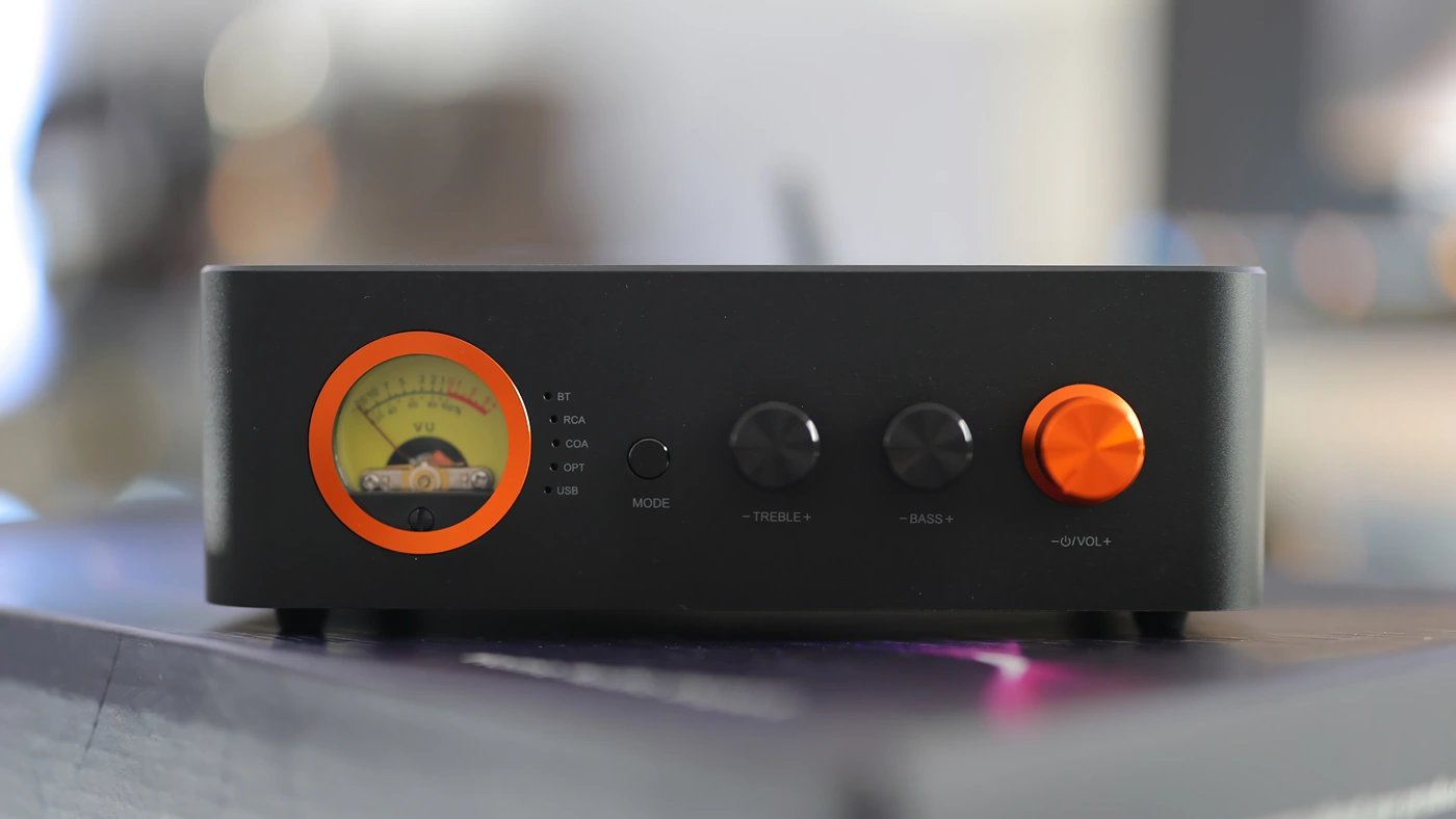 Fosi Audio MC351 Amplificatore Stereo 2.1 Canali Con DAC E VU Meter – Doppio TPA3255, Bluetooth, Ingressi USB/Ottico/Coassiale, Potenza 165Wx2 + 350W, Design Vintage